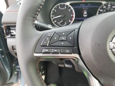 New 2025 Nissan Sentra SR w/ SR Premium Package image 15