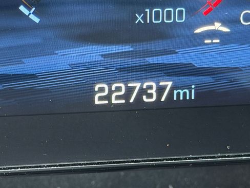 Used 2025 Chevrolet Equinox LT image 41