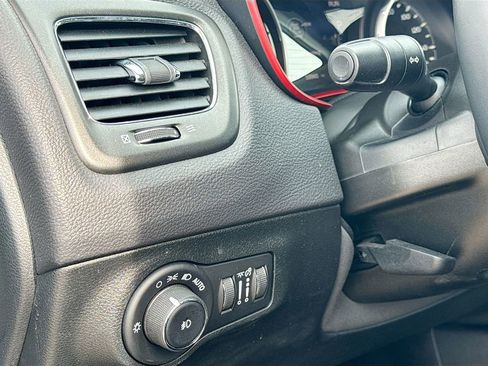 Used 2018 Jeep Compass Trailhawk w/ Safe & Security Group image 11