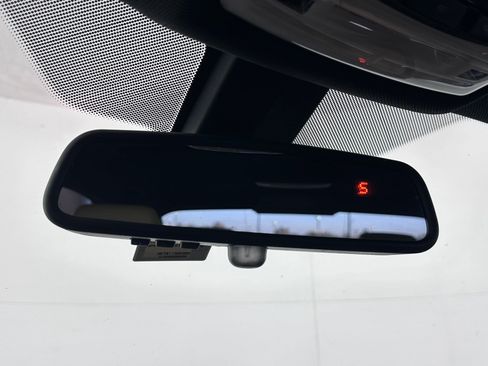 Used 2018 BMW 330i Sedan image 17