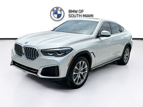 Used 2022 BMW X6 xDrive40i AWD/4WD image 3