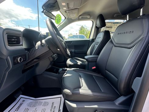 New 2026 Ford Maverick Lariat w/ Black Appearance Package AWD/4WD image 19