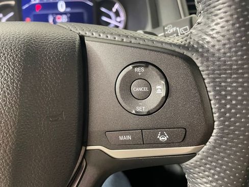 Used 2023 Honda Passport EX-L image 11