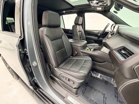 Used 2021 Chevrolet Tahoe RST w/ Luxury Package image 29