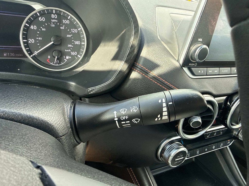 Used 2020 Nissan Sentra SR w/ Premium Package FWD image 31