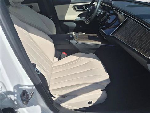 Used 2026 Mercedes-Benz E 350 4MATIC Sedan image 20