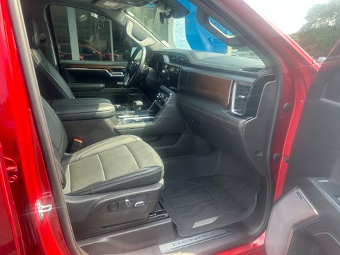 Used 2023 GMC Sierra 1500 Denali w/ Denali Reserve Package image 7