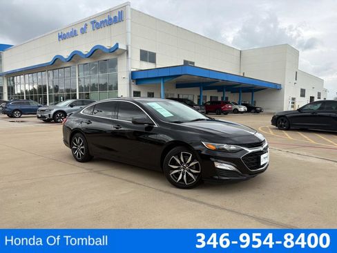 Used 2024 Chevrolet Malibu RS FWD image 1