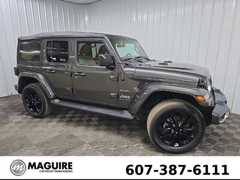 Used 2023 Jeep Wrangler Unlimited Sahara AWD/4WD image 1