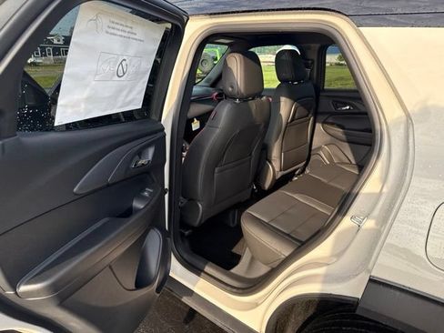 New 2026 Chevrolet TrailBlazer RS w/ Convenience Package AWD/4WD image 39
