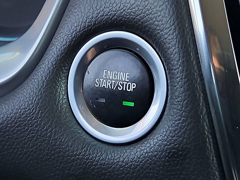 Certified 2021 Chevrolet Traverse RS AWD/4WD image 24