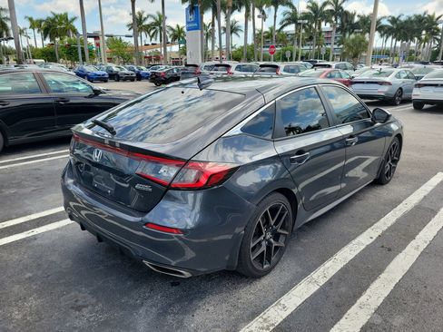 Certified 2024 Honda Civic Sport Touring image 4