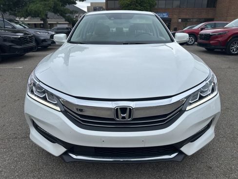 Used 2016 Honda Accord EX-L image 4
