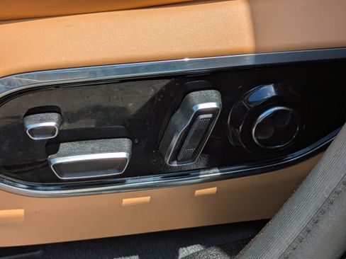 Used 2022 Jeep Grand Cherokee Summit w/ Advanced Protech Group IV AWD/4WD image 20