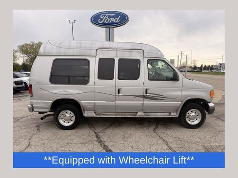 Used 2007 Ford E-250 and Econoline 250 RWD image 1