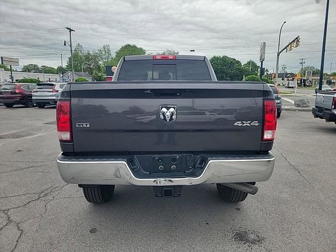 Used 2017 RAM 2500 SLT w/ Snow Chief Group AWD/4WD image 5