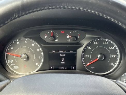 Used 2018 GMC Terrain SLE w/ Driver Convenience Package FWD image 15
