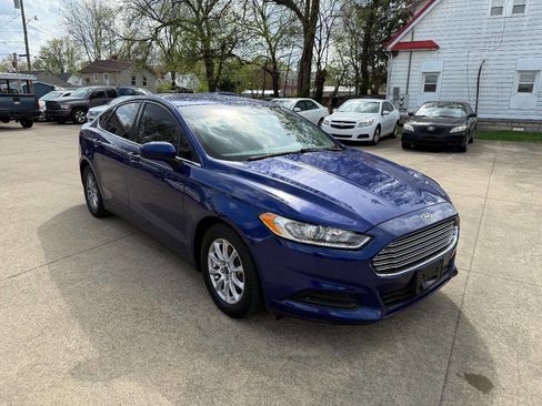 Used 2015 Ford Fusion S FWD image 5