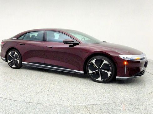 Used 2024 Lucid Air Pure image 3