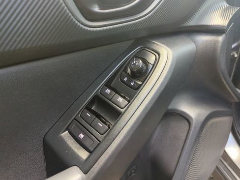 Used 2024 Subaru Crosstrek 2.0i Premium image 14