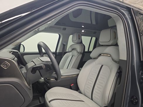 Used 2024 Rivian R1S Adventure AWD/4WD image 20