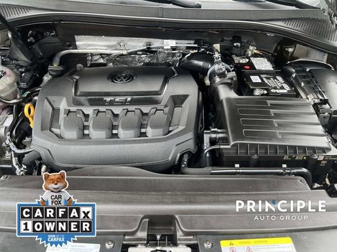 Used 2023 Volkswagen Tiguan SE R-Line FWD image 36