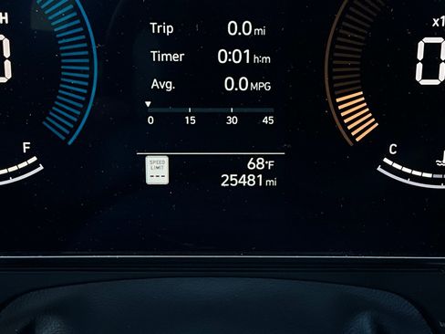 Used 2025 Hyundai Kona SEL image 39