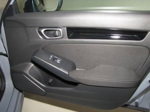 Certified 2024 Honda Civic EX image 22