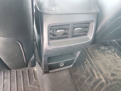 Used 2020 Ford Edge SEL image 14