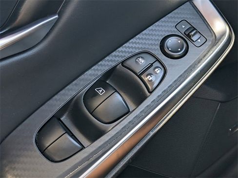 Used 2021 Nissan Sentra SR w/ SR Premium Package image 18