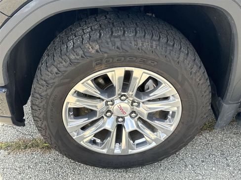 Used 2022 GMC Sierra 1500 Denali AWD/4WD image 12