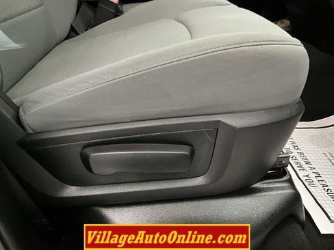 Used 2013 RAM 1500 Express AWD/4WD image 33