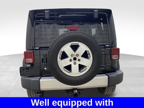 Used 2012 Jeep Wrangler Unlimited Sahara w/ Connectivity Group image 3