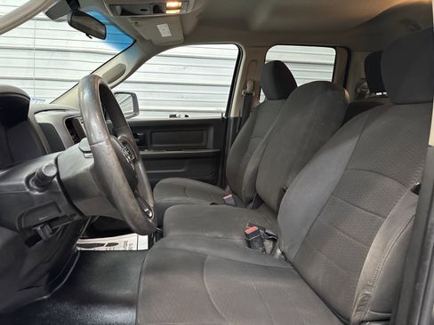 Used 2018 RAM 1500 Express w/ Express Value Package image 10