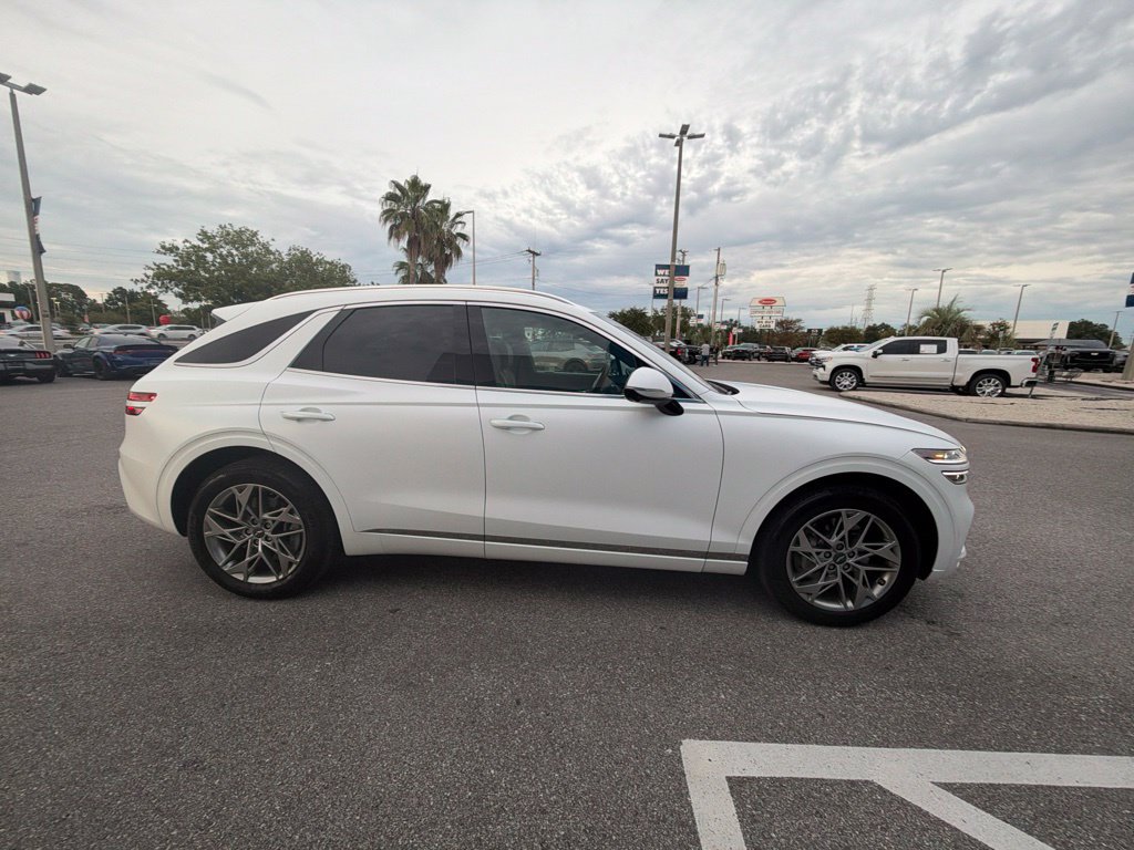 Used 2025 Genesis GV70 2.5T w/ Advanced Package AWD/4WD image 5