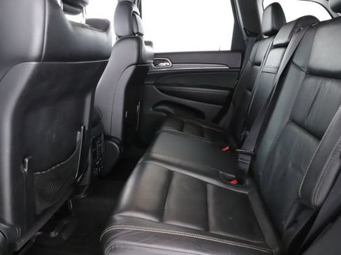 Used 2014 Jeep Grand Cherokee Limited w/ Trailer Tow Group IV AWD/4WD image 28