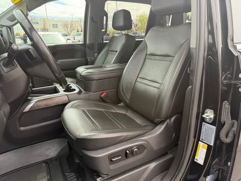 Used 2021 GMC Sierra 2500 Denali w/ Denali Black Diamond Edition AWD/4WD image 15