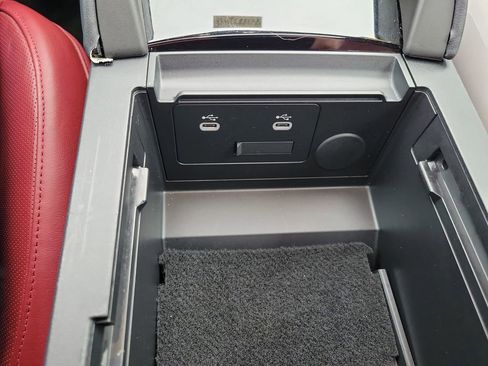 Used 2024 MAZDA MAZDA3 s image 24