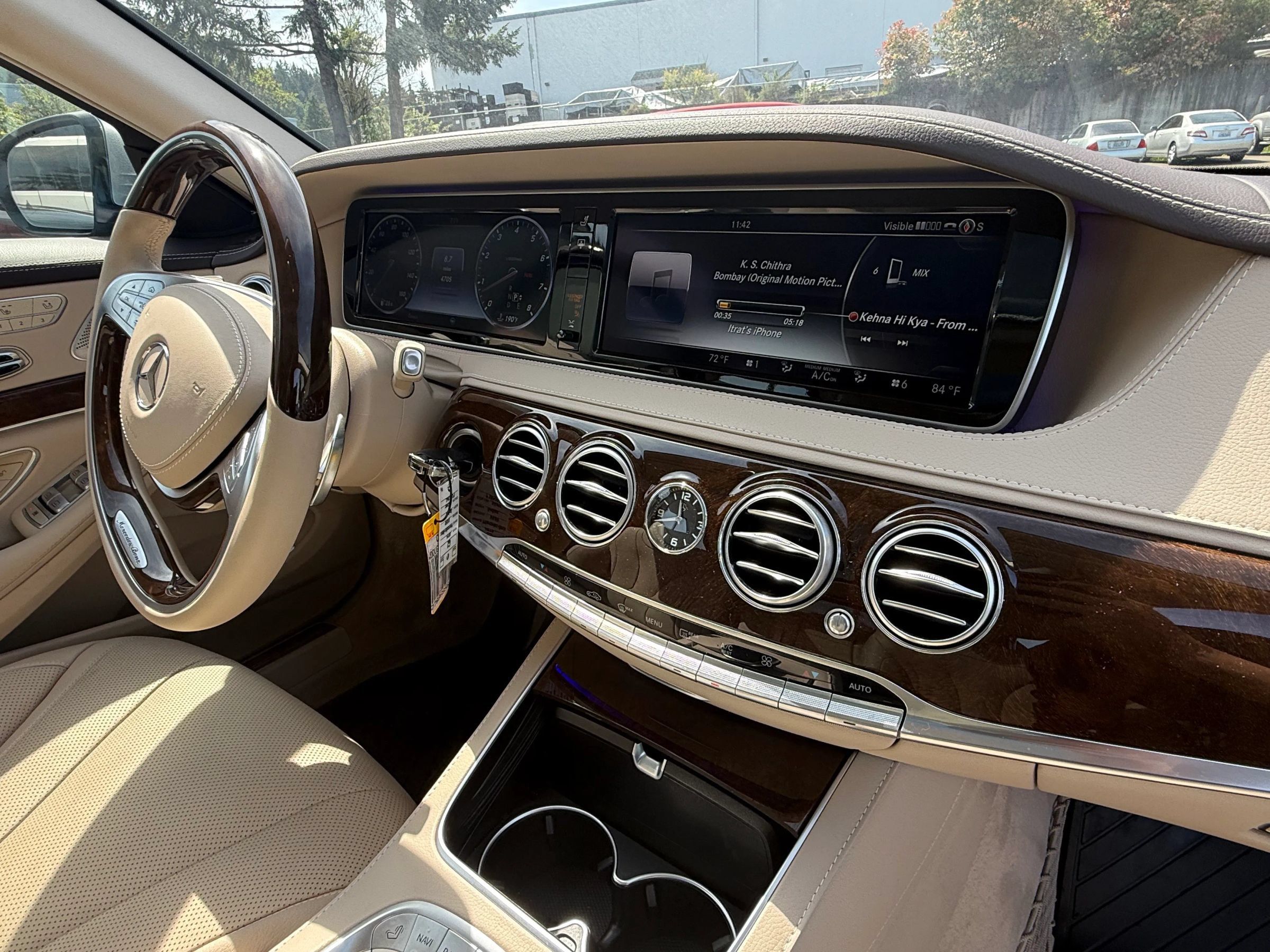 Used 2015 Mercedes-Benz S 550 4MATIC Sedan image 35