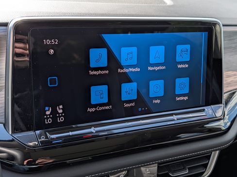 Certified 2024 Volkswagen Atlas SEL AWD/4WD image 23