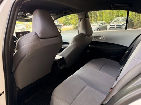 Used 2024 Toyota Corolla SE image 13