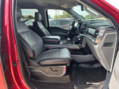 Used 2022 Ford F150 Lariat w/ Equipment Group 502A High AWD/4WD image 12