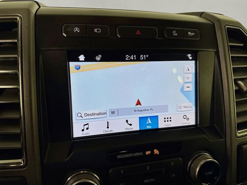 Used 2019 Ford F150 Raptor w/ Equipment Group 802A Luxury image 19