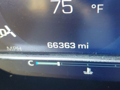 Used 2023 Chevrolet Tahoe LT image 35