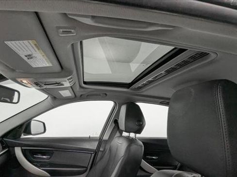 Used 2016 BMW 320i xDrive Sedan image 16