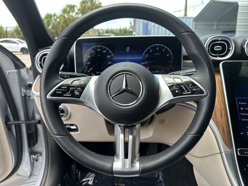 Used 2022 Mercedes-Benz C 300 Sedan image 11