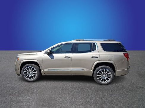 Used 2022 GMC Acadia Denali w/ Denali Ultimate Package FWD image 7