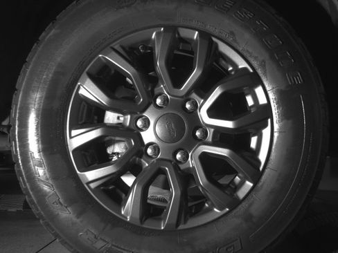 Used 2019 Ford Ranger XLT w/ Equipment Group 301A Mid AWD/4WD image 11