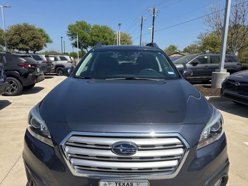 Used 2017 Subaru Outback 2.5i Limited image 6