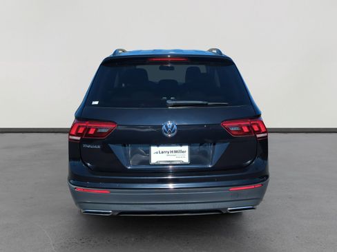 Used 2019 Volkswagen Tiguan S w/ Driver Assistance Package image 4